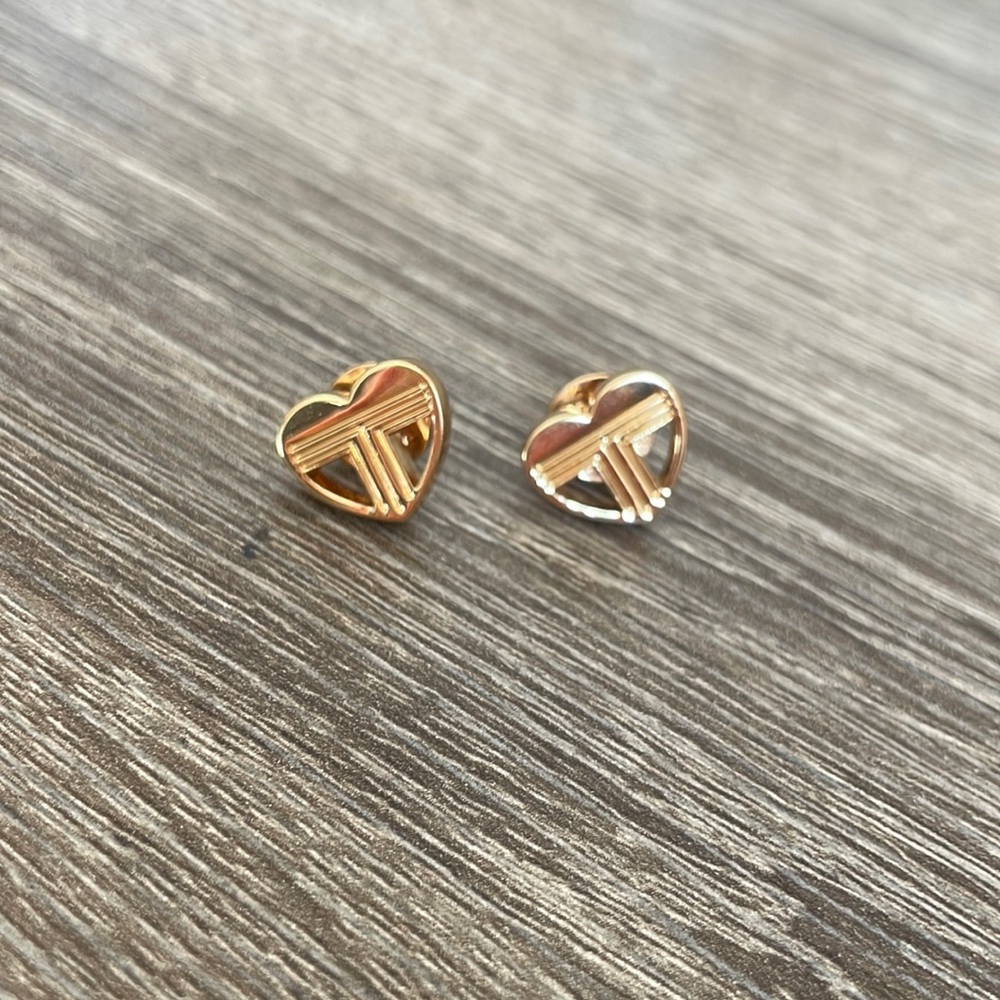 Tory Burch Heart Earrings Gold